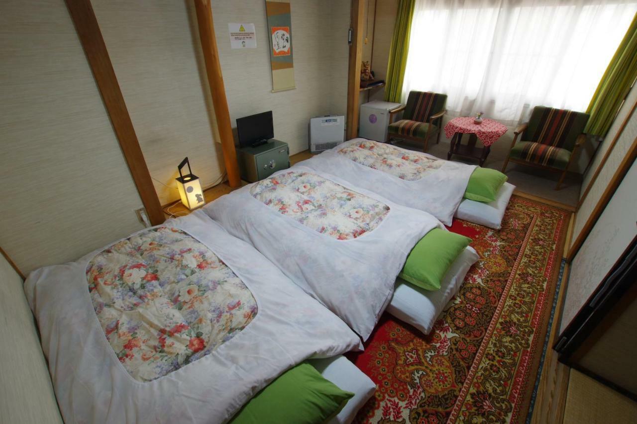 Hakuba Ski-Kan Exterior foto